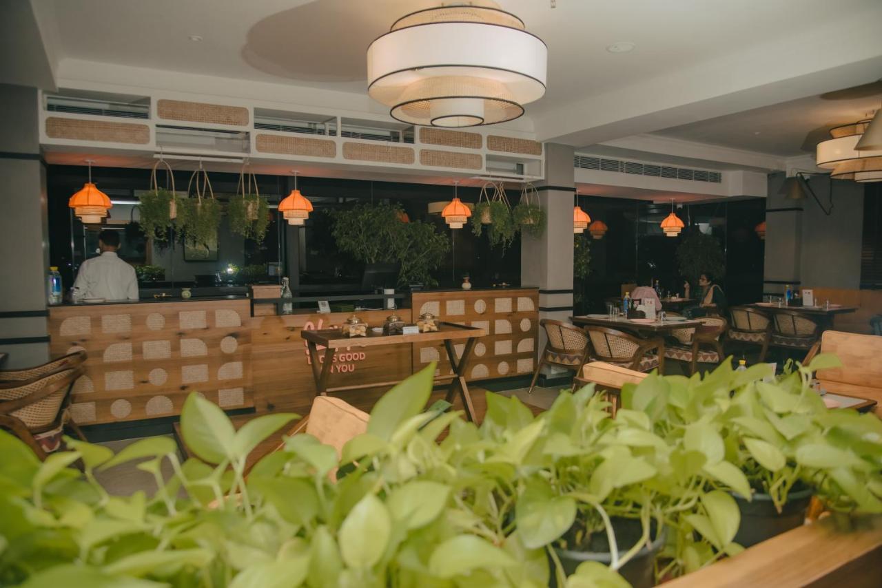 דיברוגר The Convoy Hotel מראה חיצוני תמונה